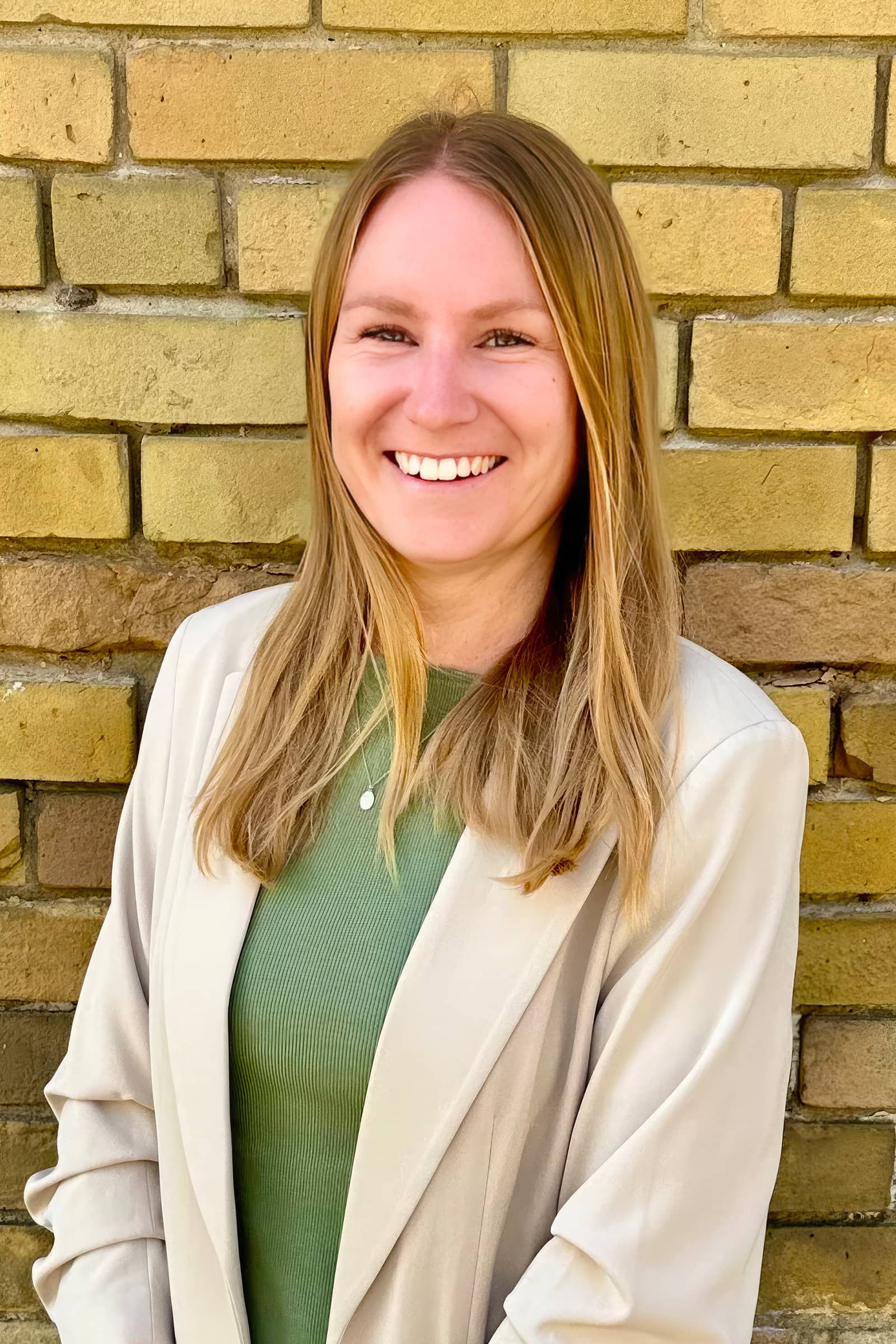 Meet The Professionals at On Your Mind Counselling - Alysia Morrow
