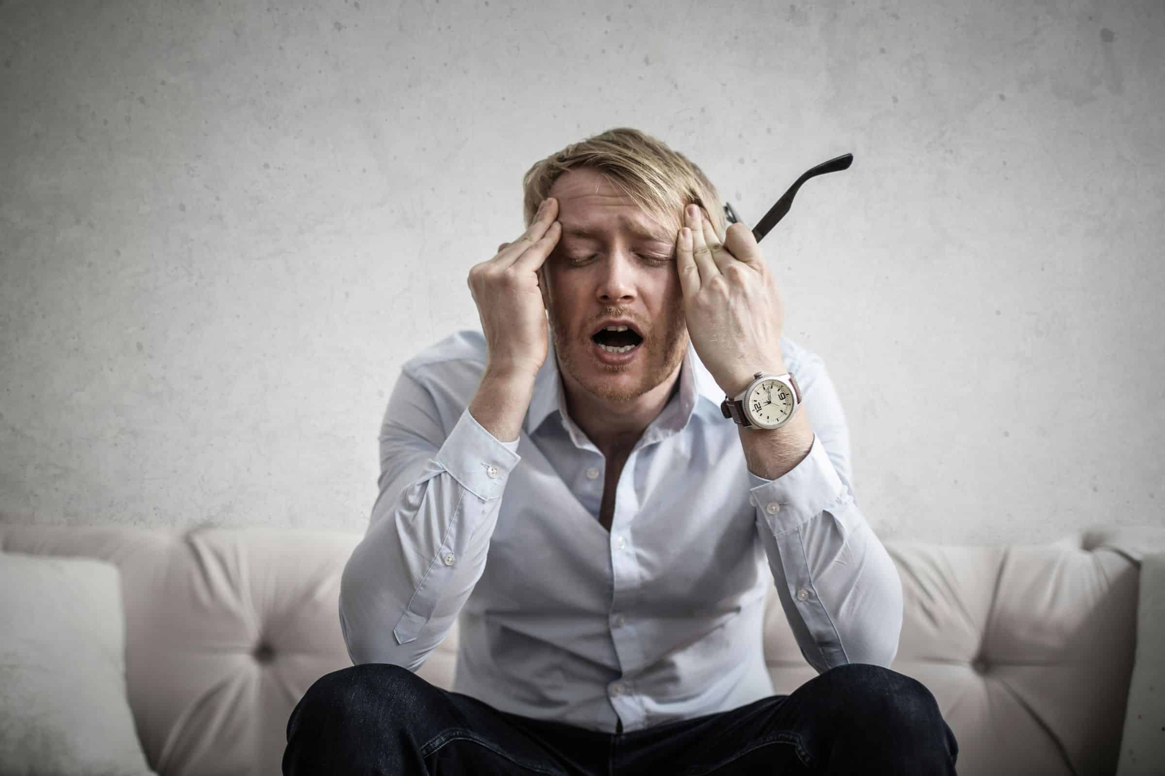 Navigating Stress: Differentiating Between Healthy vs Unhealthy Stress - Article Feature Image - On Your Mind Counselling